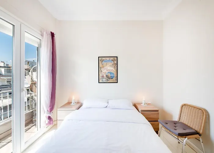 Penelope By Halu!, Central 2-Bd Apartment